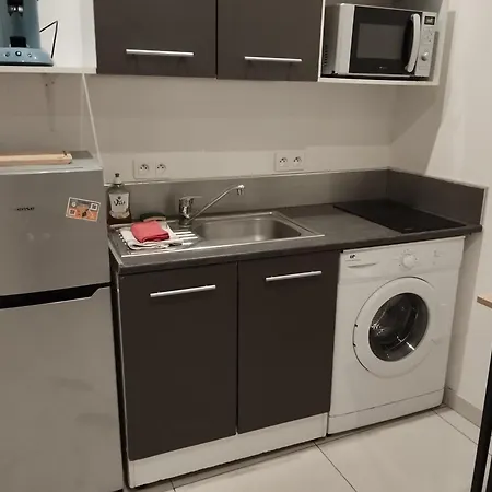 Apartment Hypercentre Proche Gare Sncf, Port, Plage, Marche Provencal - Wifi